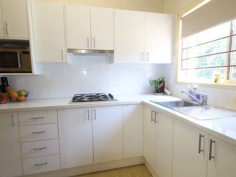 6 Fitzpatrick Street, Old Erowal Bay NSW 2540