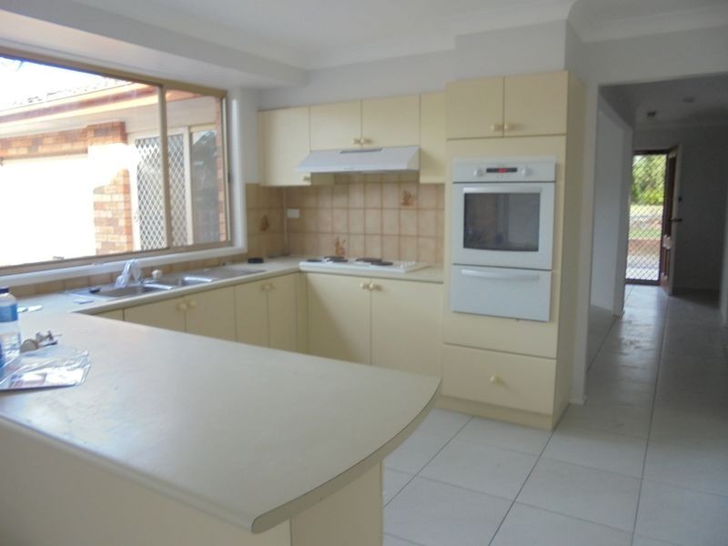 195 The Park Drive, Sanctuary Point NSW 2540