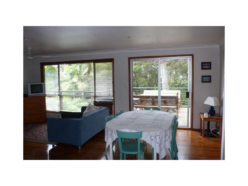 422 Elizabeth Drive, Vincentia NSW 2540
