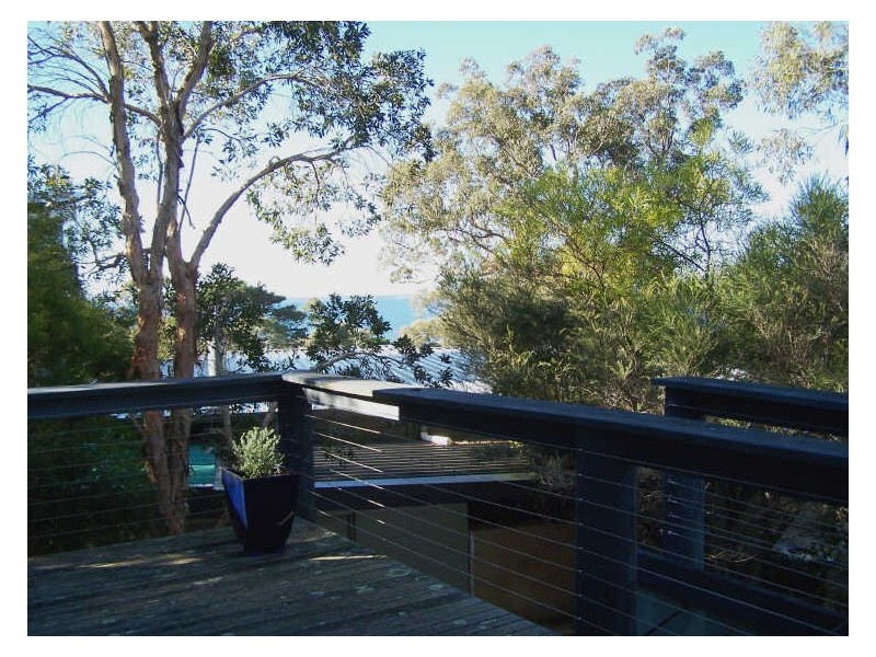 15 Saumarez Street, Vincentia NSW 2540