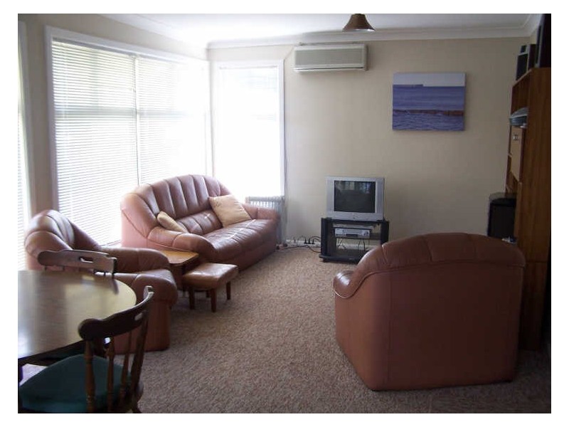 13 Greville Ave, Sanctuary Point NSW 2540