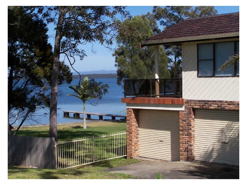 11 Kevin Crescent, St Georges Basin NSW 2540