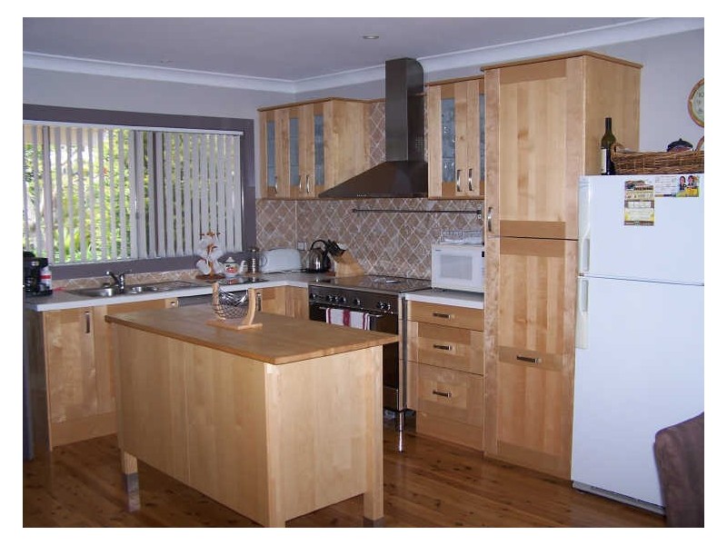 92 Basin View Parade, Basin View NSW 2540