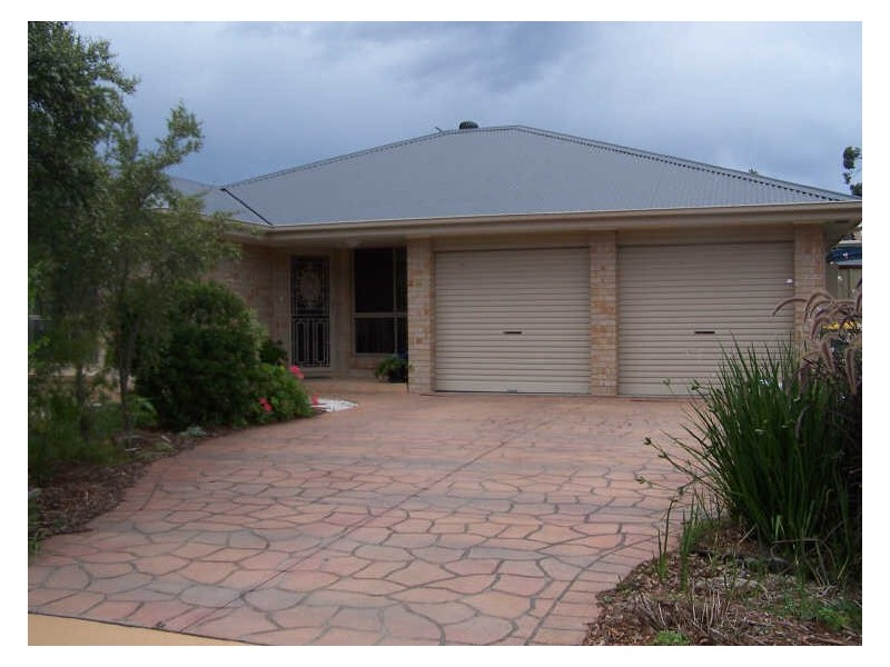 76 Waratah Crescent, Sanctuary Point NSW 2540