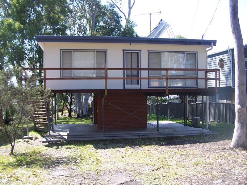 8 Karne St, Sanctuary Point NSW 2540
