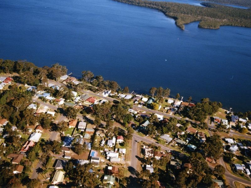 92 Basin View Parade, Basin View NSW 2540