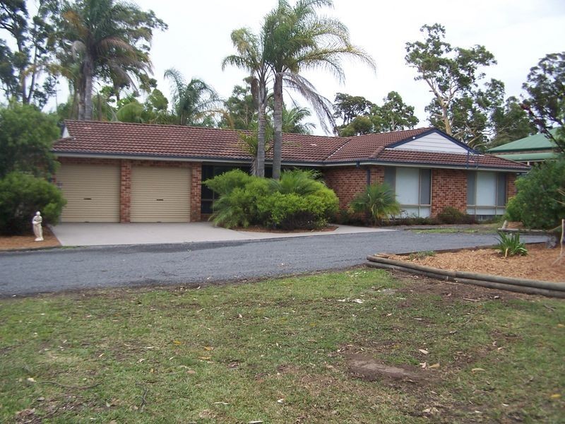 135 Loralyn Avenue, St Georges Basin NSW 2540