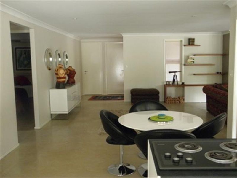 135 Loralyn Avenue, St Georges Basin NSW 2540