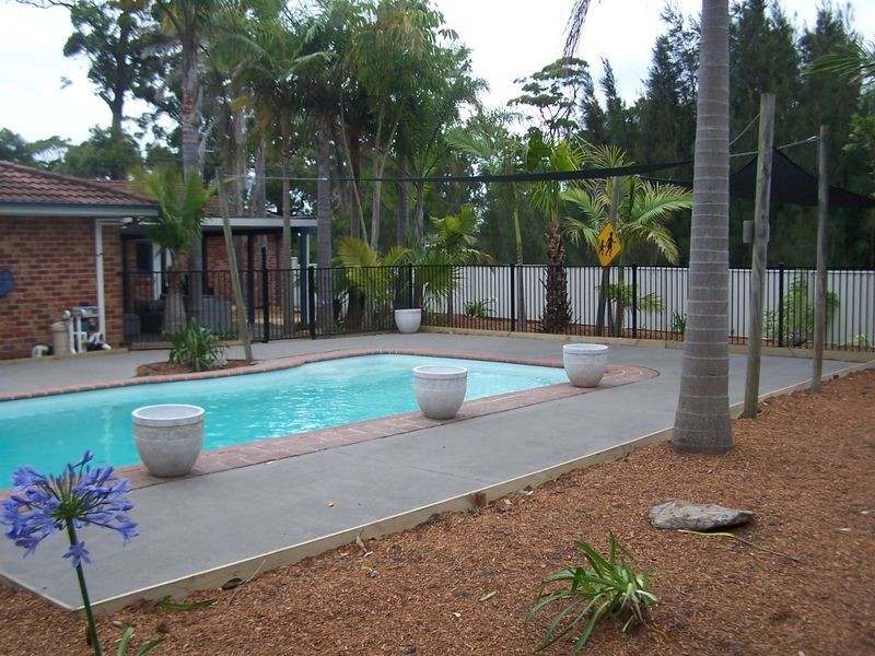 135 Loralyn Avenue, St Georges Basin NSW 2540