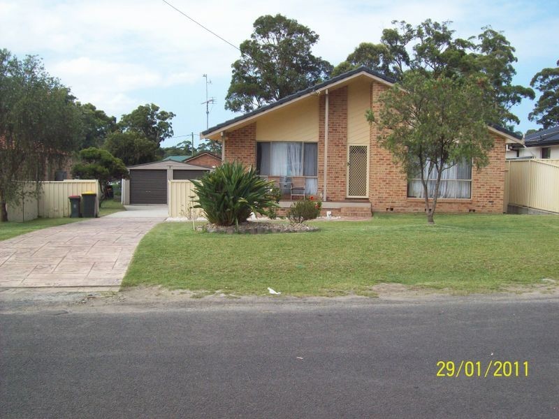8 Beaver Avenue, Sanctuary Point NSW 2540