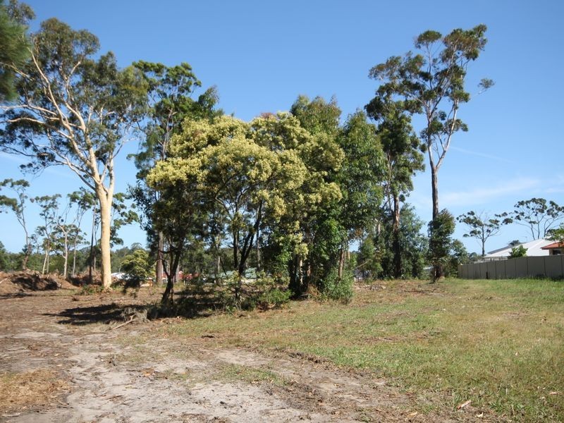 12 Wullun Close, Sanctuary Point NSW 2540