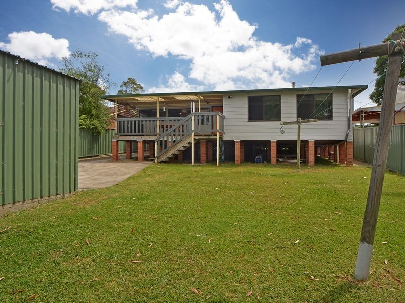 77 Macleans Point Rd, Sanctuary Point NSW 2540