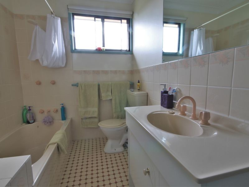 26 Audrey Avenue, Basin View NSW 2540