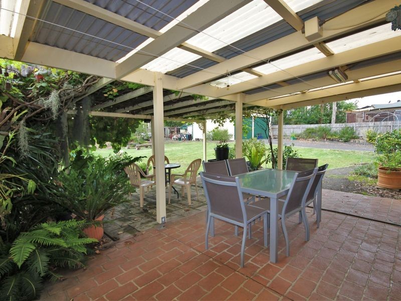 95 Loralyn Ave, St Georges Basin NSW 2540