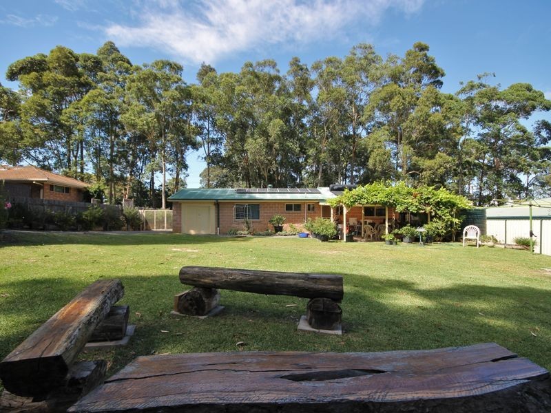 95 Loralyn Ave, St Georges Basin NSW 2540