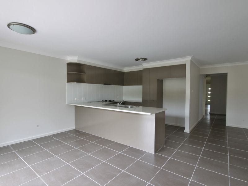 18B Hewitt Avenue, St Georges Basin NSW 2540