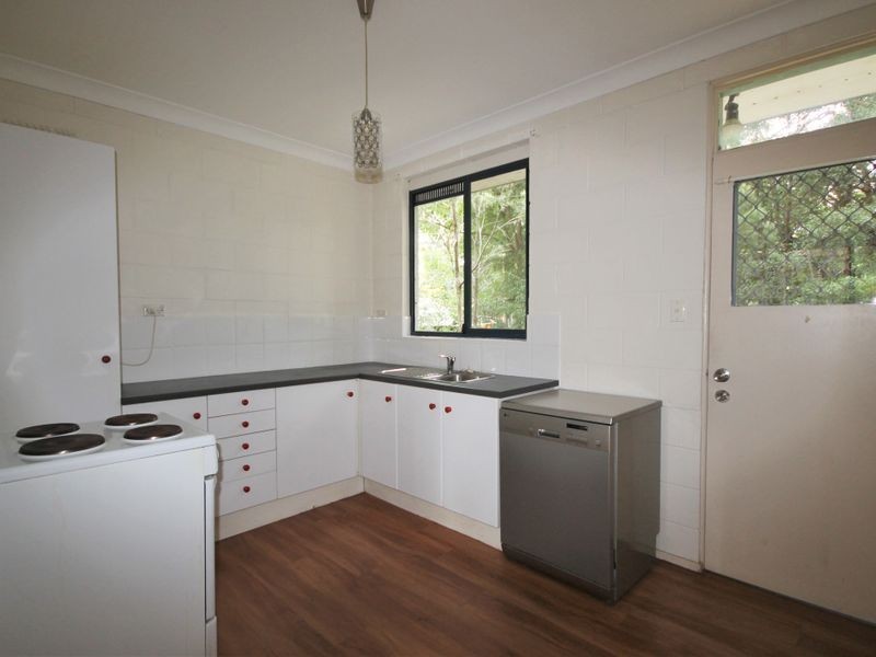 160 Tallyan Point Road, Basin View NSW 2540