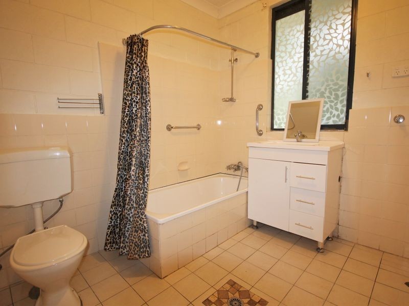 160 Tallyan Point Road, Basin View NSW 2540