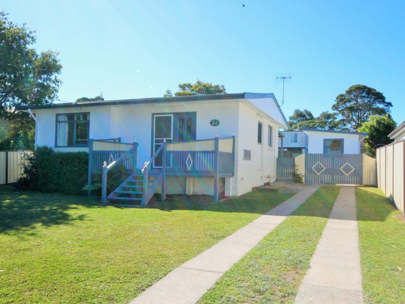82 Macleans Point Road, Sanctuary Point NSW 2540