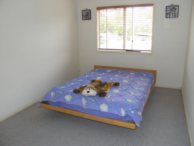 18 Walmer Ave, Sanctuary Point NSW 2540