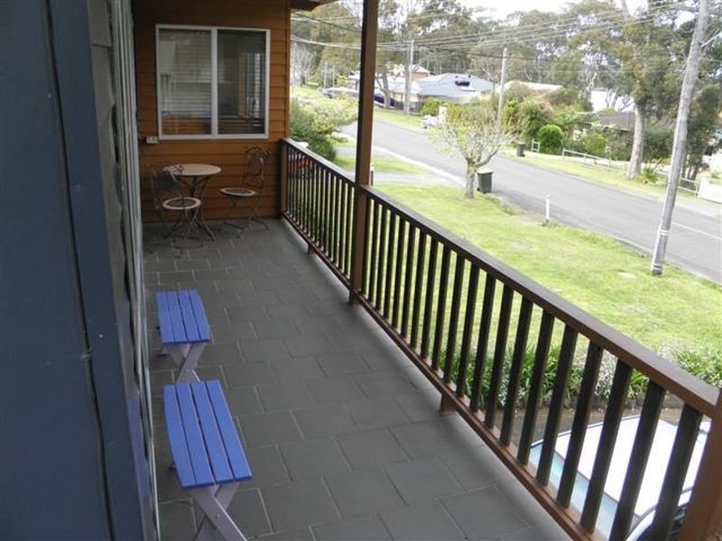 18 Walmer Ave, Sanctuary Point NSW 2540