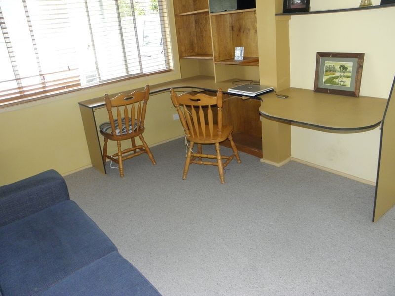 18 Walmer Ave, Sanctuary Point NSW 2540