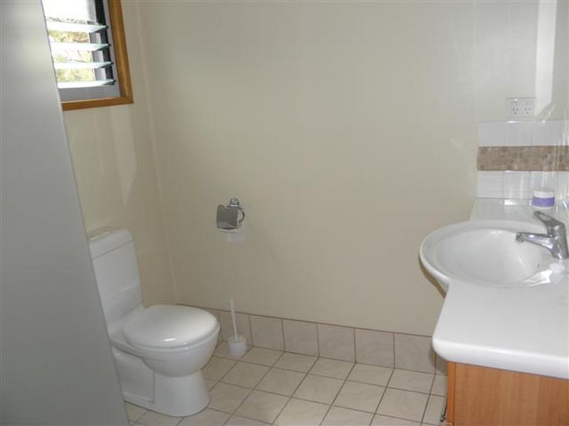 18 Walmer Ave, Sanctuary Point NSW 2540