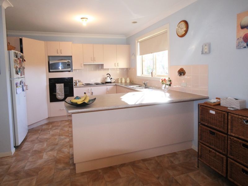 2 Wonga Place, St Georges Basin NSW 2540