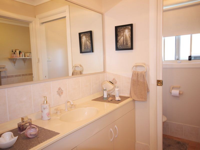 2 Wonga Place, St Georges Basin NSW 2540