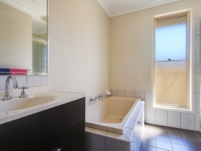 13 Kean Avenue, Sanctuary Point NSW 2540