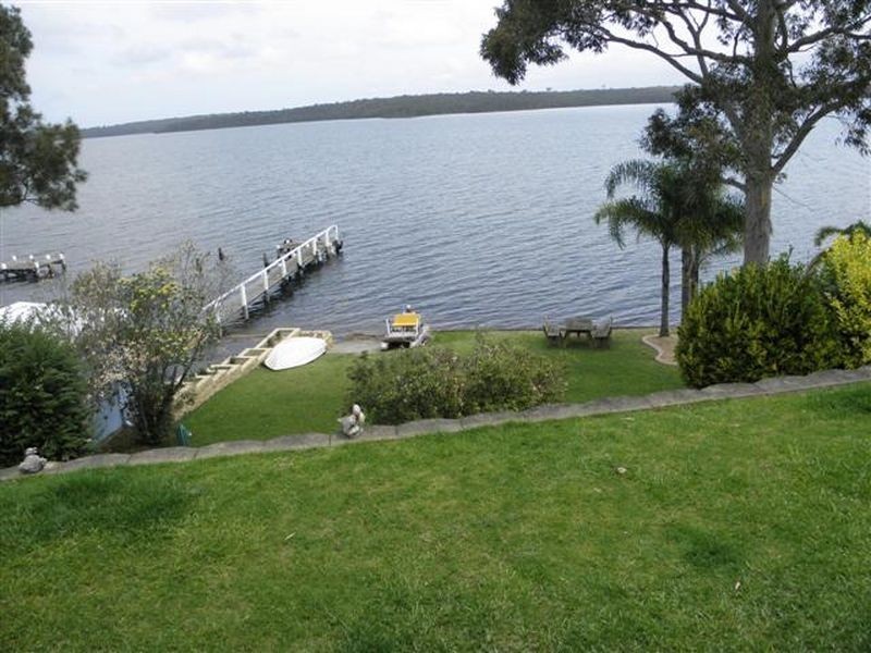 82 Basin View Parade, Basin View NSW 2540