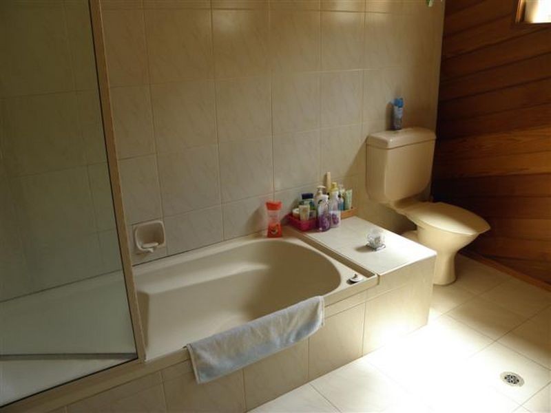 82 Basin View Parade, Basin View NSW 2540