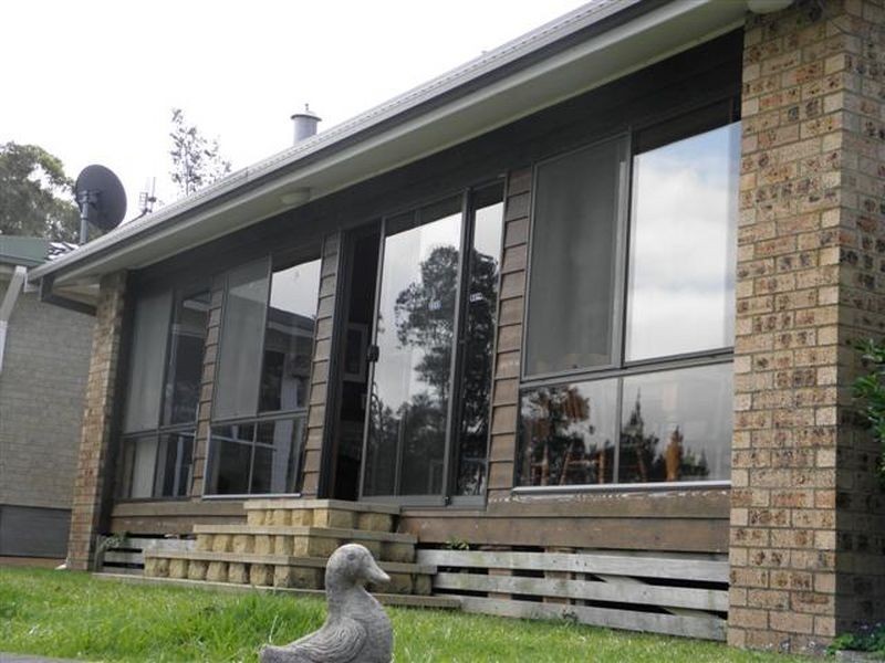 82 Basin View Parade, Basin View NSW 2540