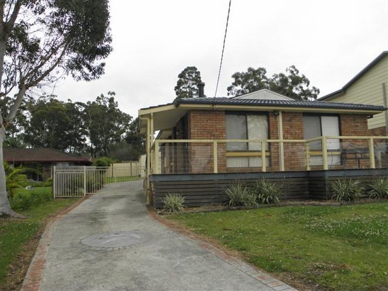 38 St Georges Road, St Georges Basin NSW 2540