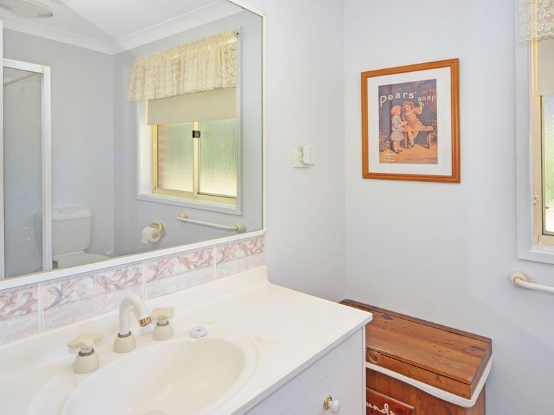 11 Hunt Street, Old Erowal Bay NSW 2540