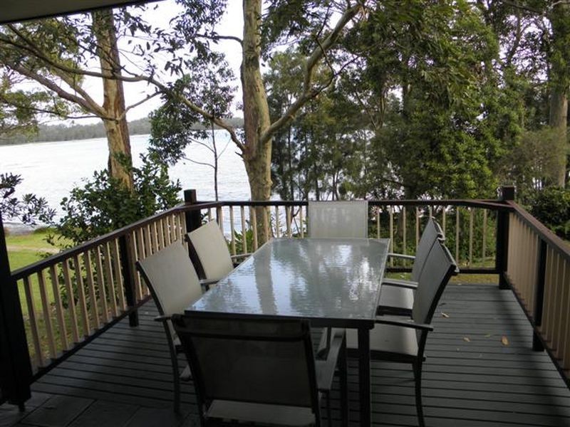 25 Walmer Avenue, Sanctuary Point NSW 2540