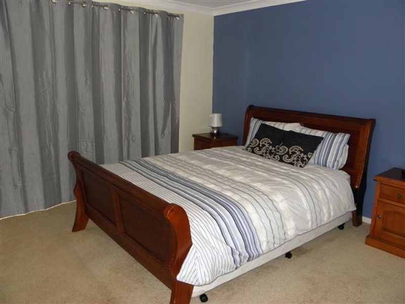 25 Walmer Avenue, Sanctuary Point NSW 2540