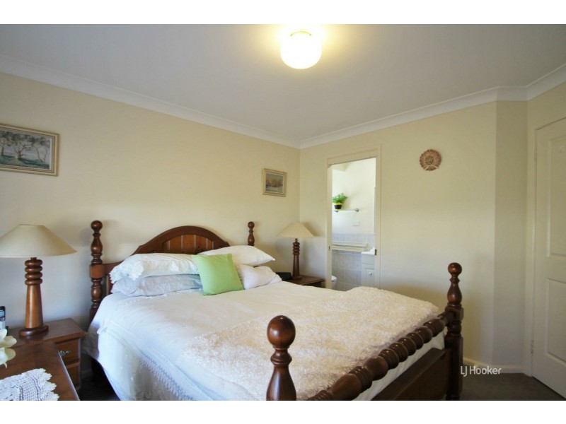 43 Cammaray Drive, St Georges Basin NSW 2540