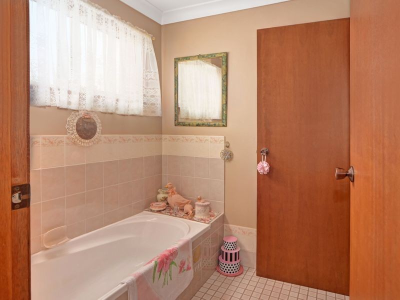 41 Fairway Drive, Sanctuary Point NSW 2540