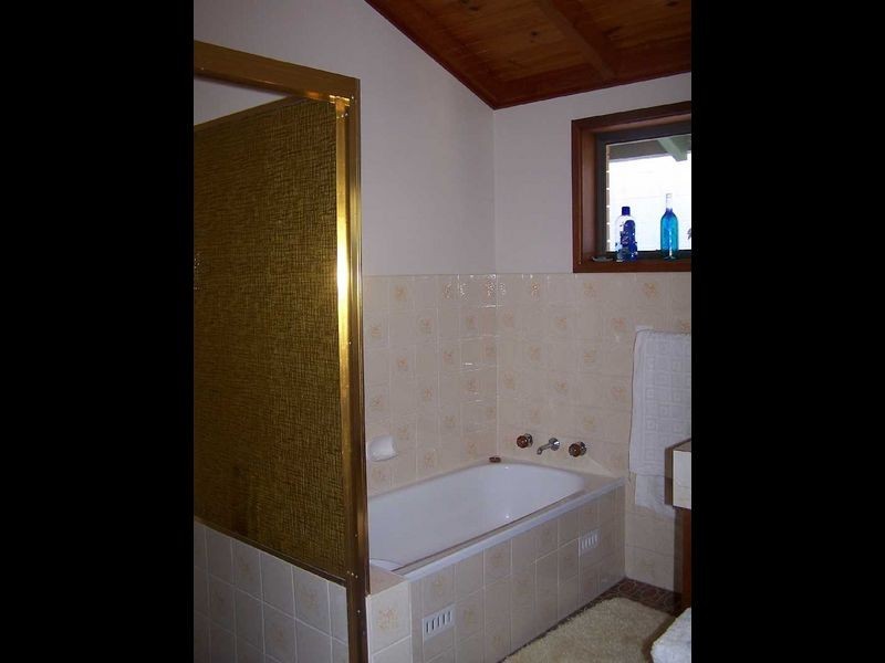 50 Ridgelands Dr, Sanctuary Point NSW 2540