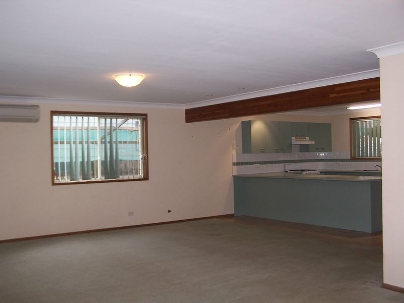 30 Vost Dr, Sanctuary Point NSW 2540