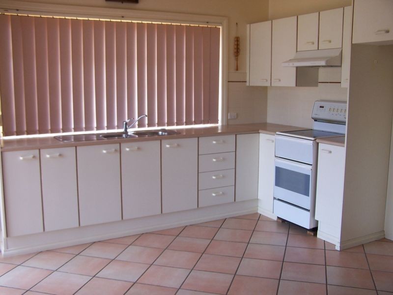 1/33 Caroline Street, Vincentia NSW 2540