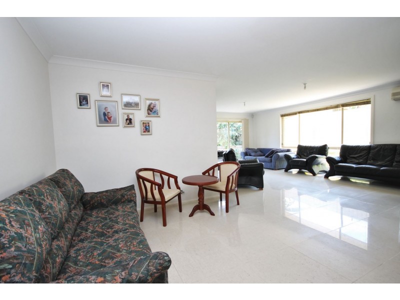 17 McGowen Street, Old Erowal Bay NSW 2540