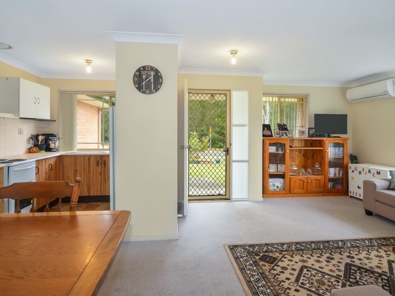 21 Hewitt Avenue, St Georges Basin NSW 2540