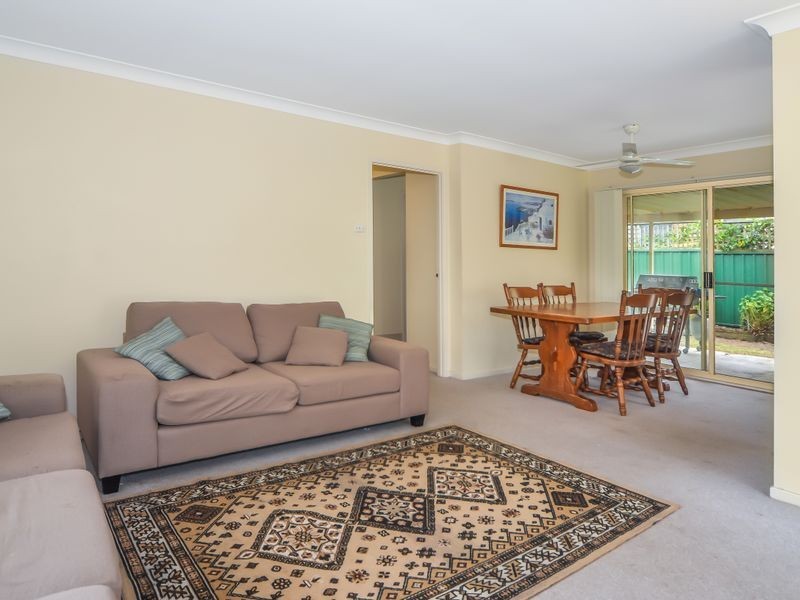21 Hewitt Avenue, St Georges Basin NSW 2540