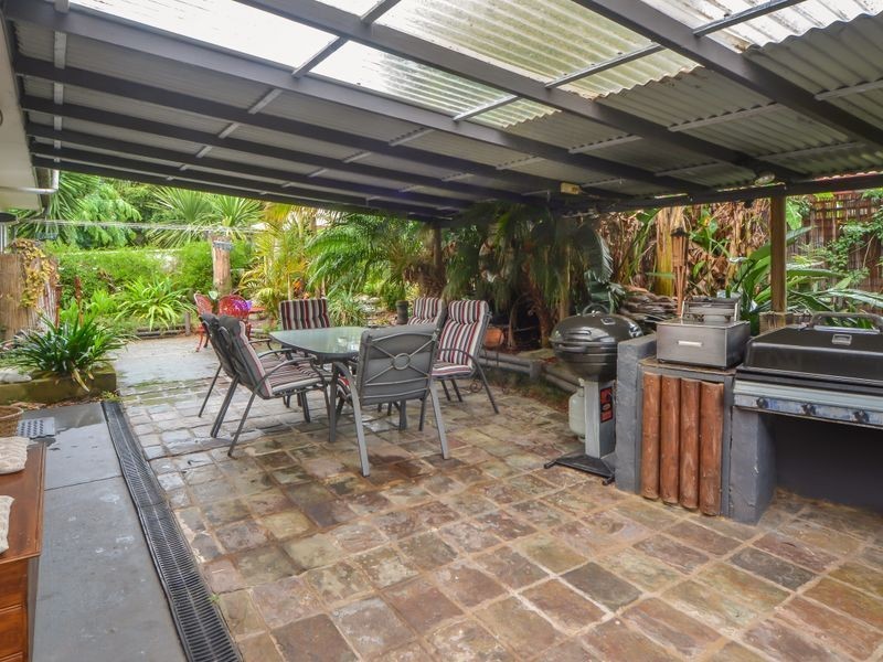 18 Carmel Drive, Sanctuary Point NSW 2540