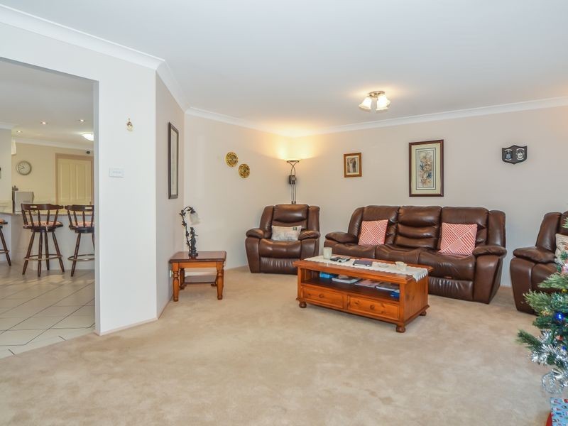 43 Hewitt Avenue, St Georges Basin NSW 2540