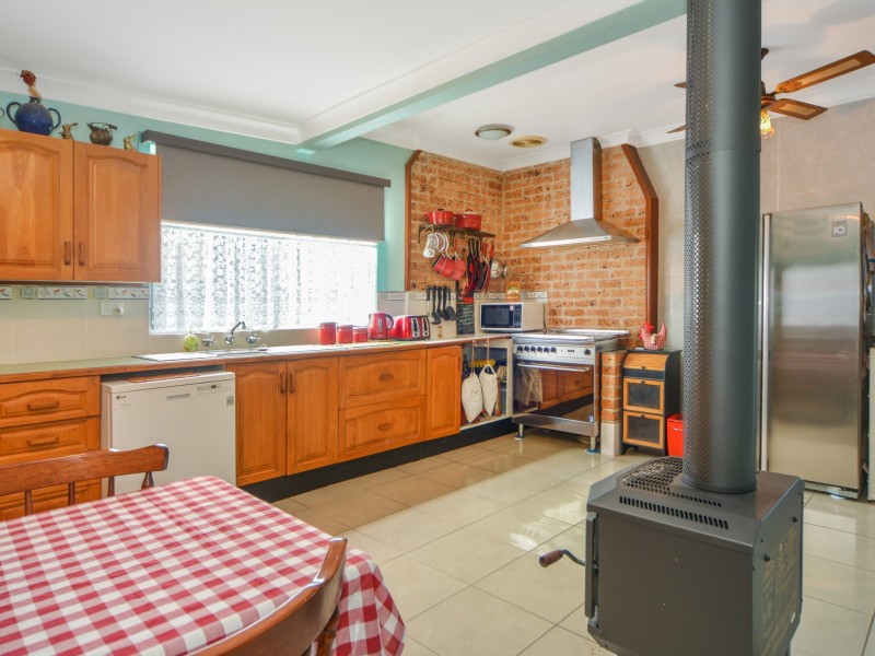 29 Basin View Parade, Basin View NSW 2540