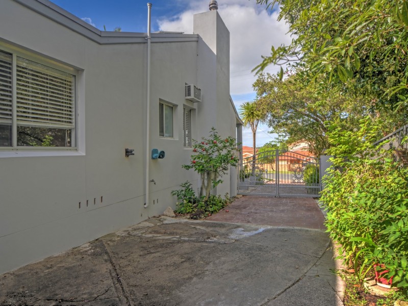 29 Basin View Parade, Basin View NSW 2540