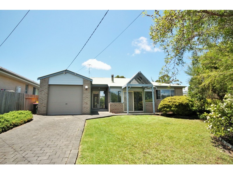 8 Albion Street, Sanctuary Point NSW 2540